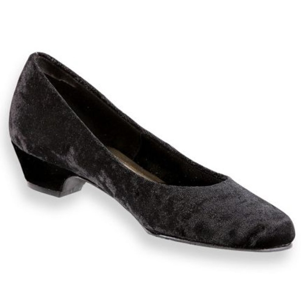 Hush Puppies Soft Style Black Angel II Velvet Pump